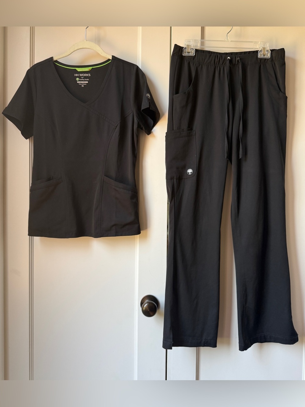 HH Works by Healing Hands - Style 2525 Top & Style 9560 Pants